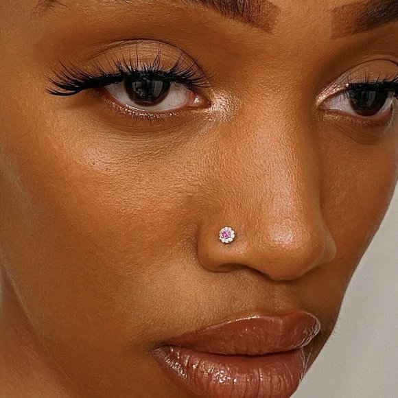 14kt Gold Round Cz Paved Nosestud Made Of 14kt Gold With Cubic Zirconia Diamonds - Picture 2 of 4